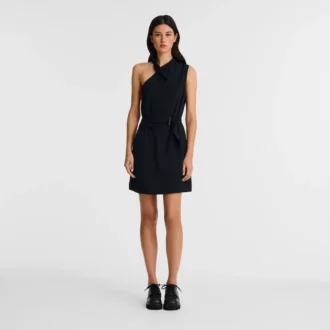 Noir – Robe en crêpe fluide