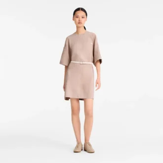 Rose – Robe en cuir